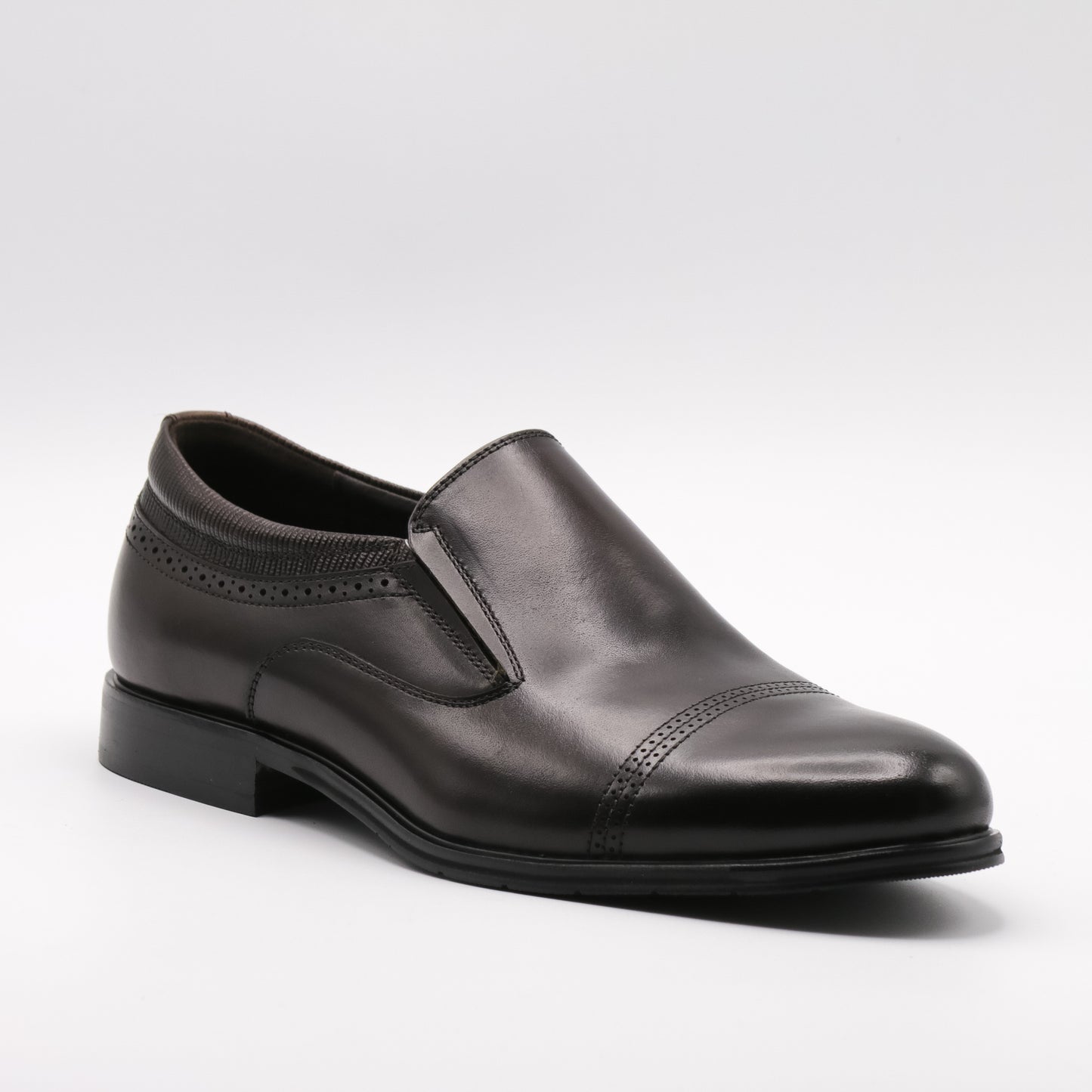 Pantofi eleganți bărbați din piele naturala F32579010