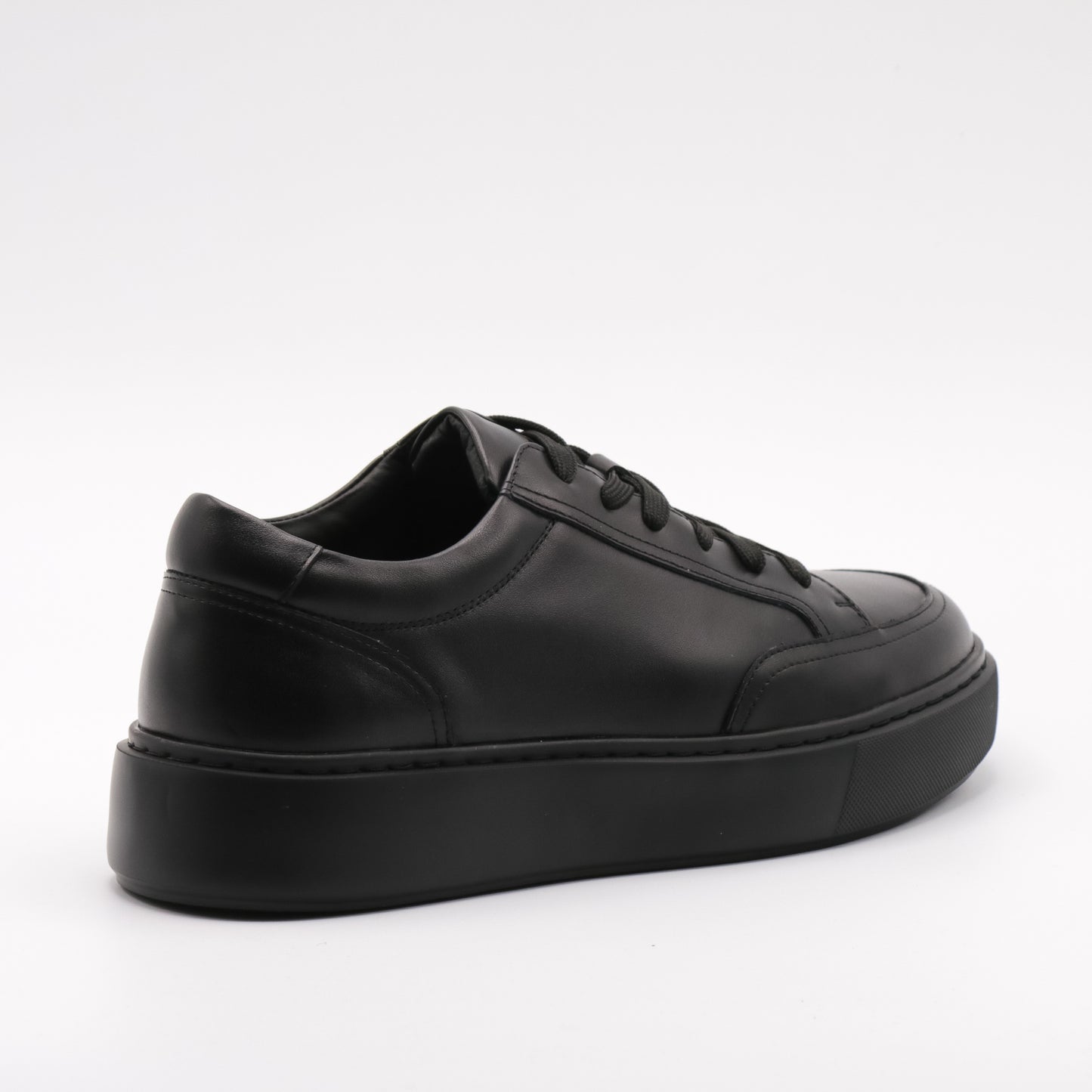 Sneakers bărbați din piele naturala 2311028