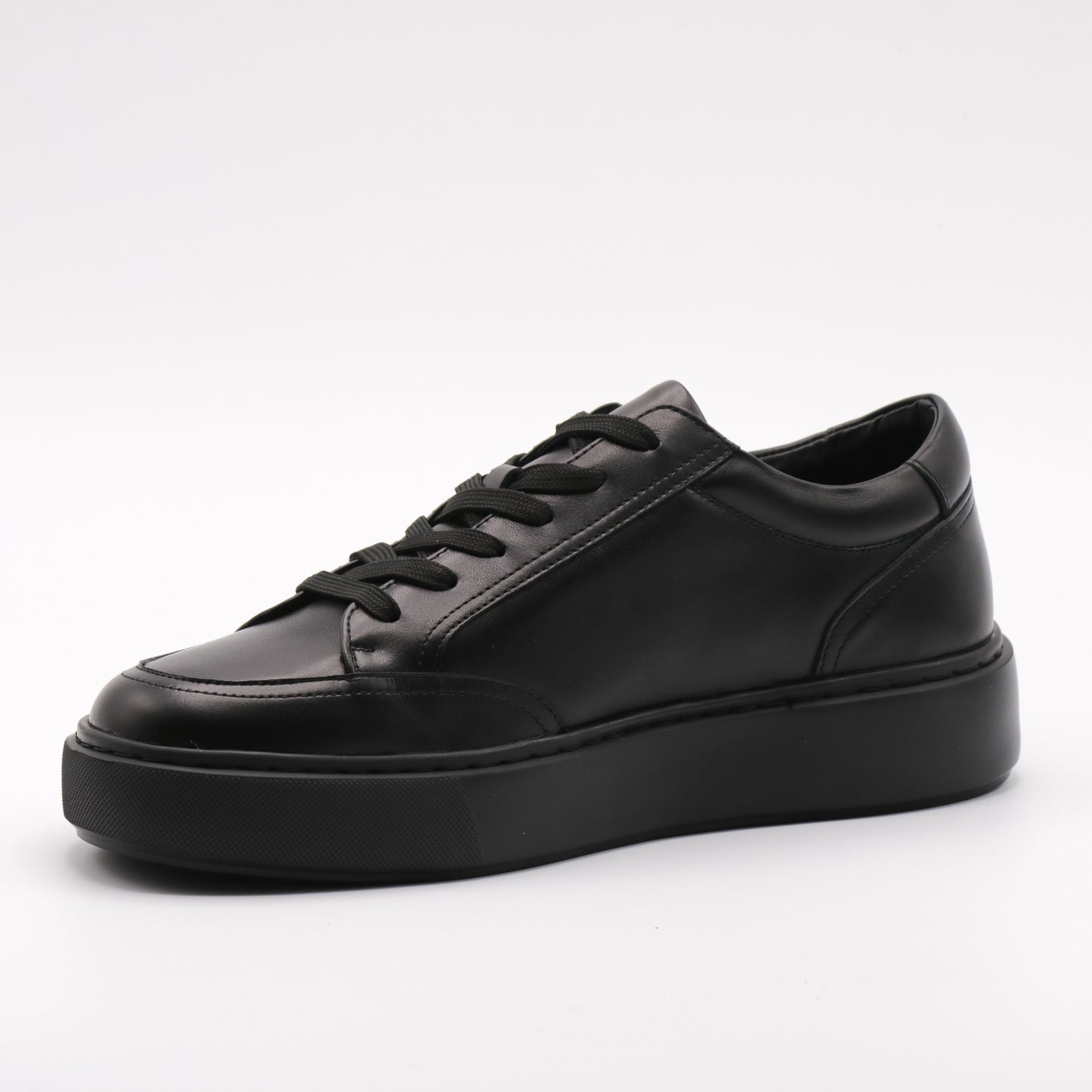 Sneakers bărbați din piele naturala 2311028