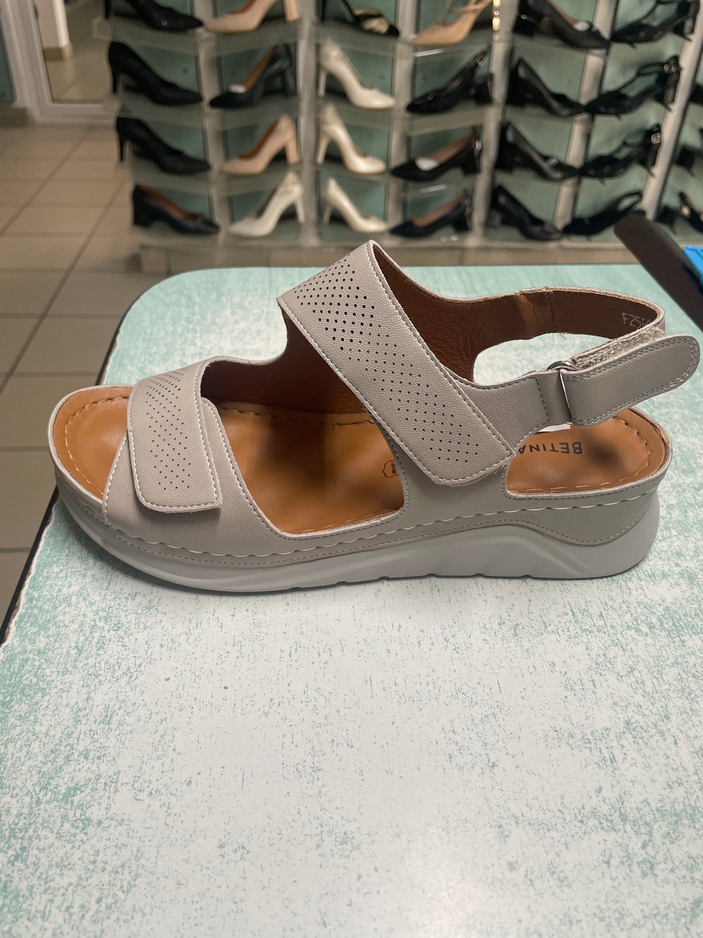 SANDALE F25800(36-41)