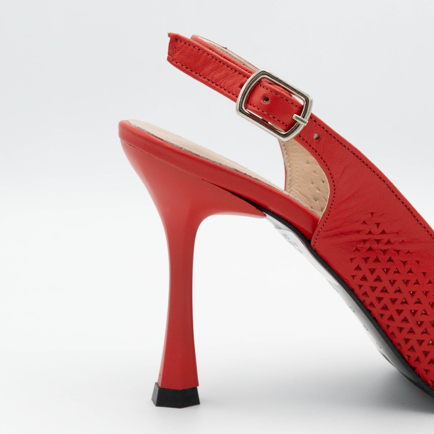 Pantofi cu toc dama din piele naturala 933 0157