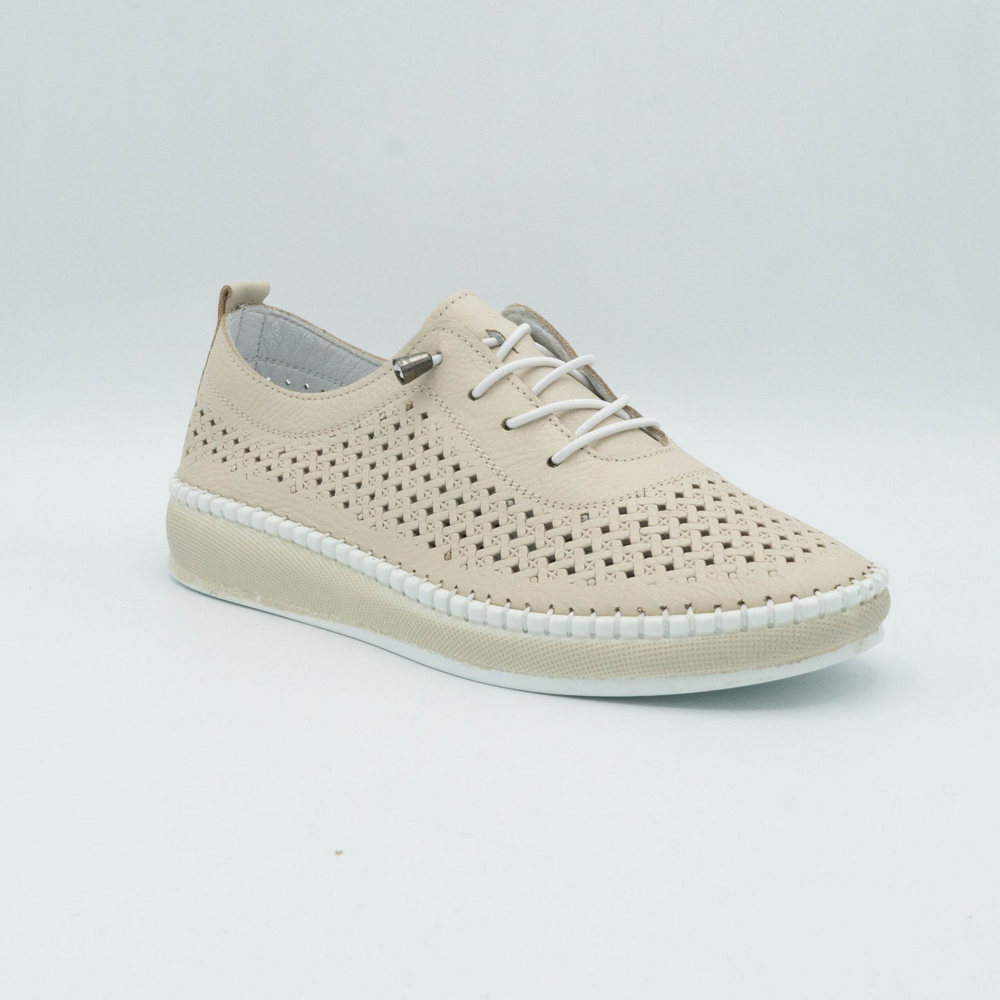 PANTOFI 102