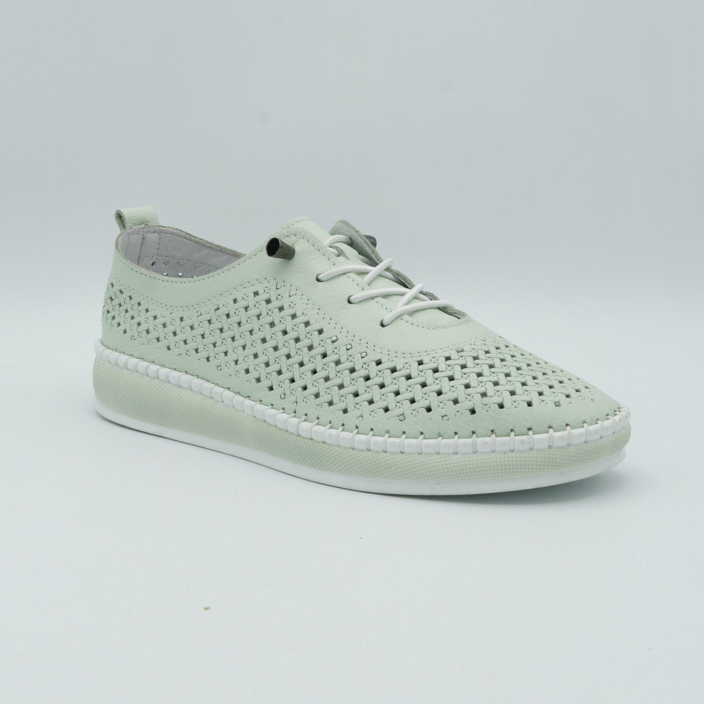 PANTOFI 102