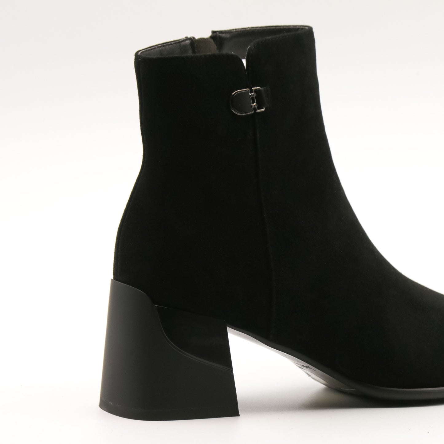 Botine dama cu toc din piele întoarsă LORA
