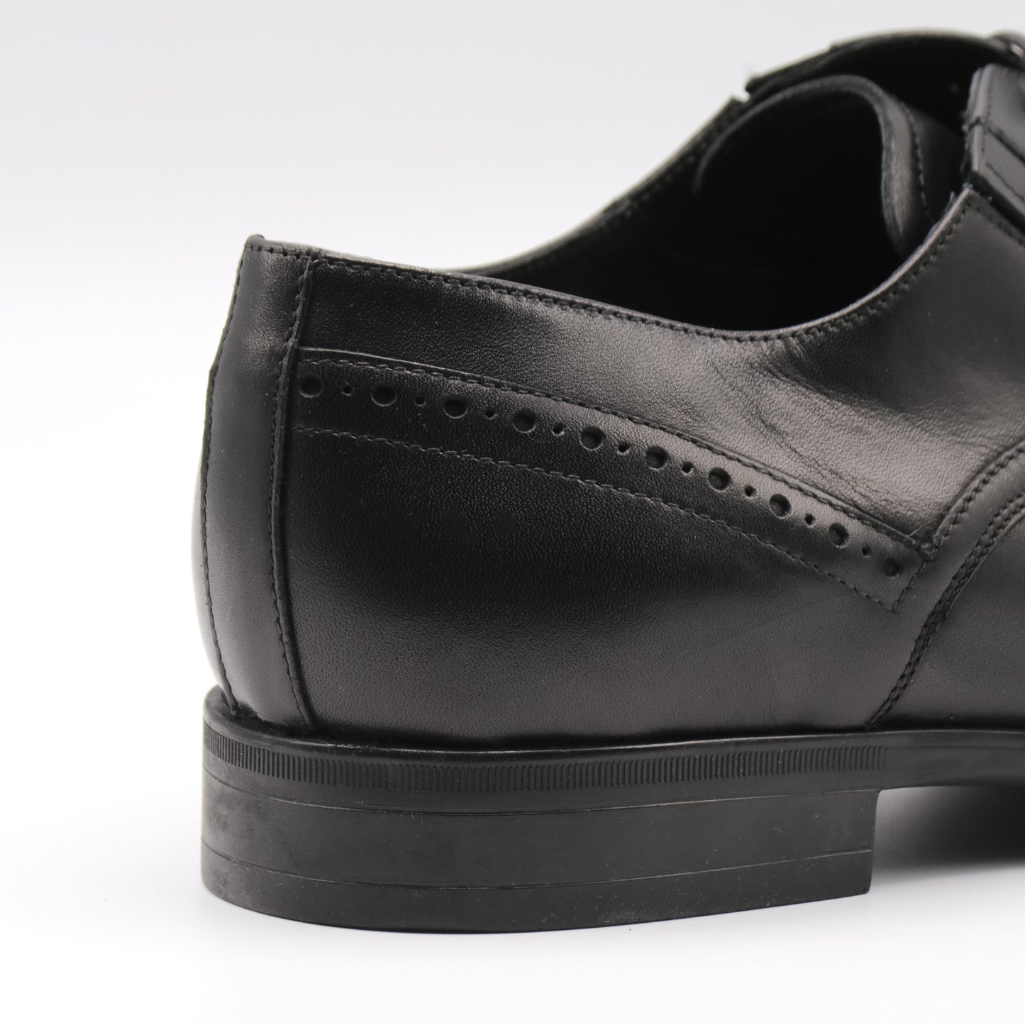 Pantofi eleganti din piele naturala 6807