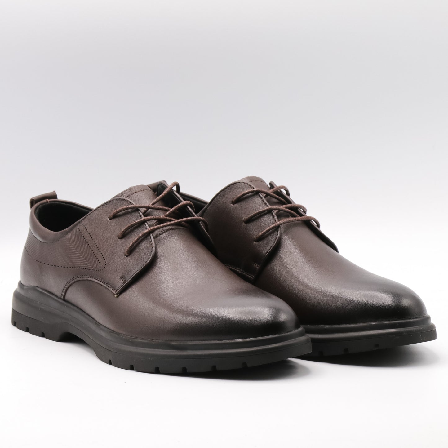 Pantofi eleganți din piele naturală WM826
