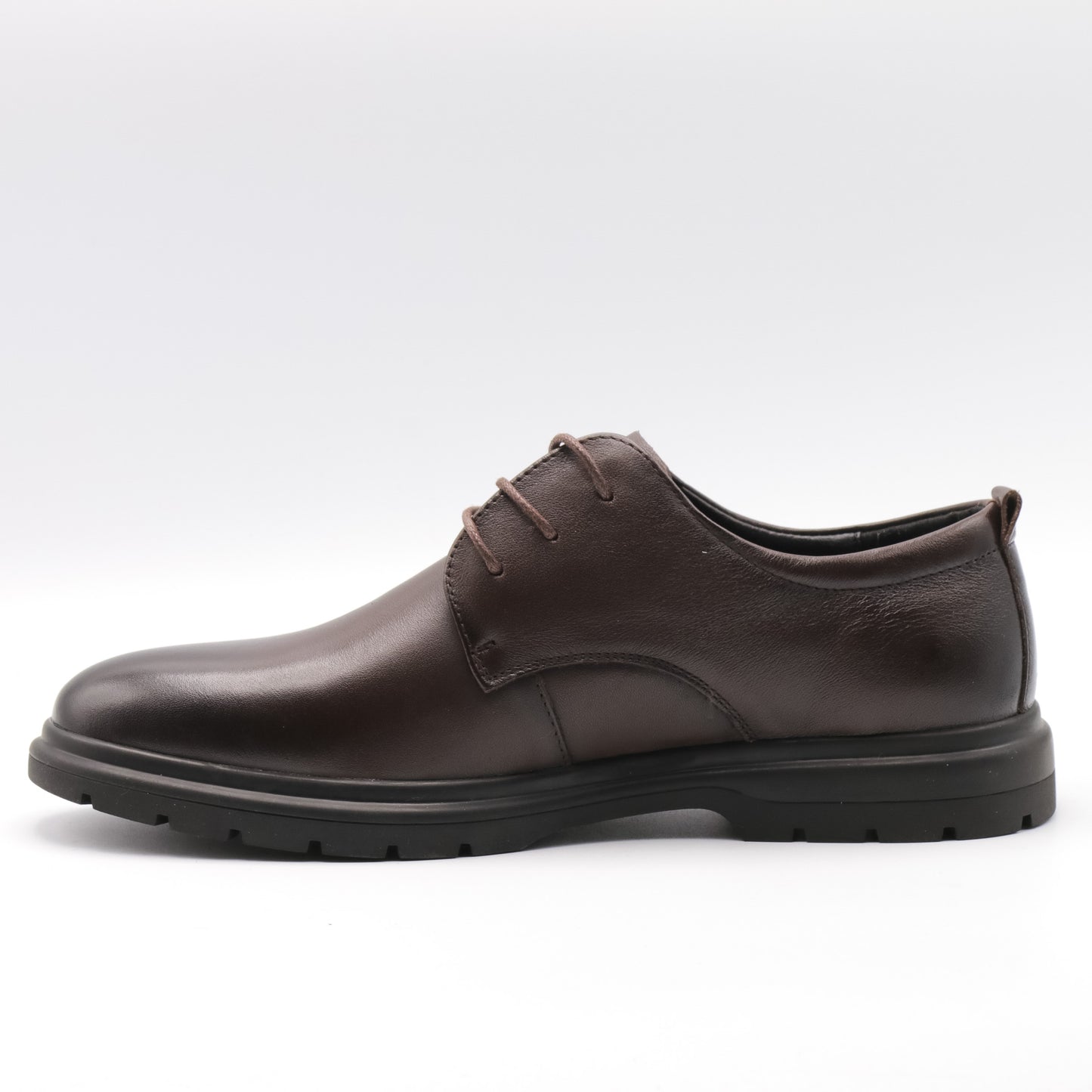 Pantofi eleganți din piele naturală WM826
