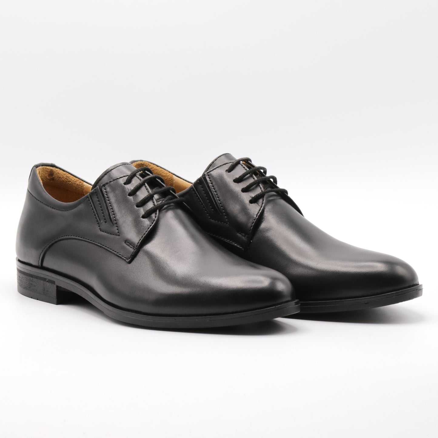 Pantofi eleganți din piele naturala 615