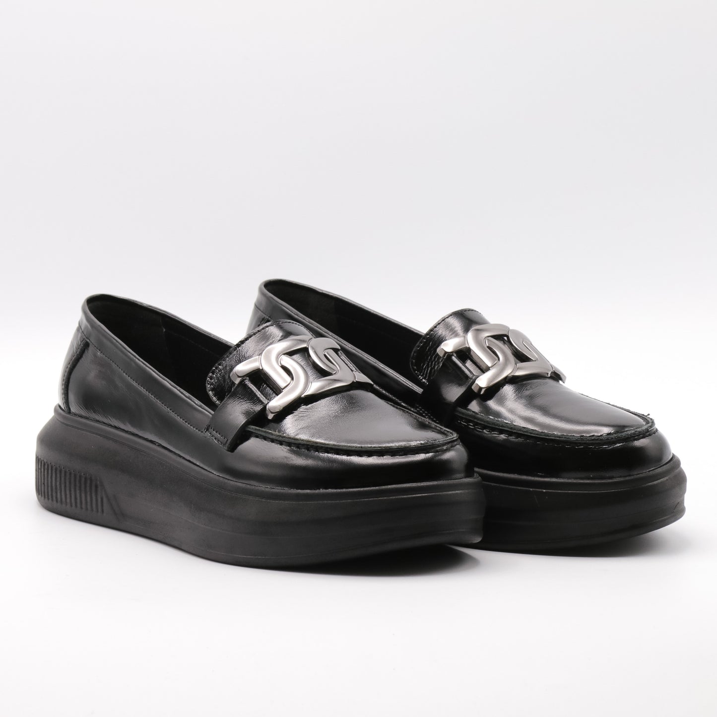 Pantofi dama casual din piele naturala lăcuită 1426