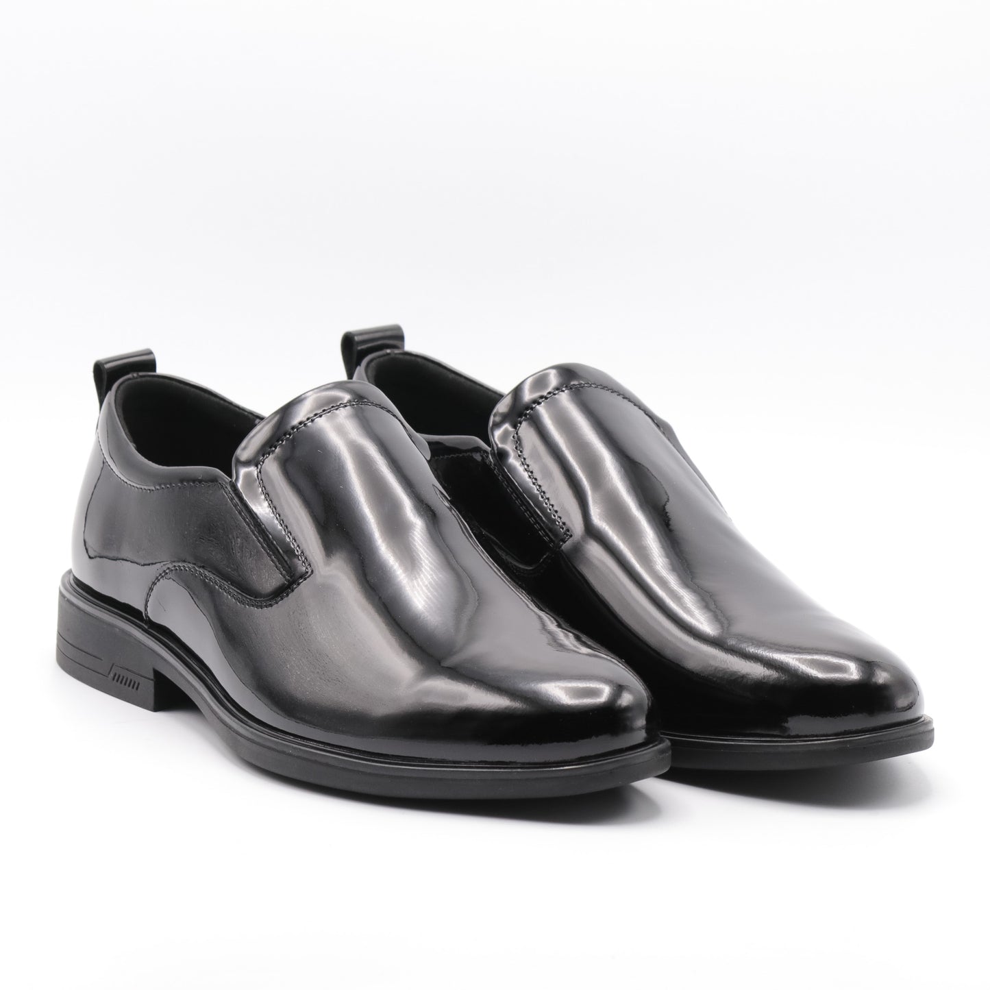 Pantofi eleganti din piele naturala lacuita 8337