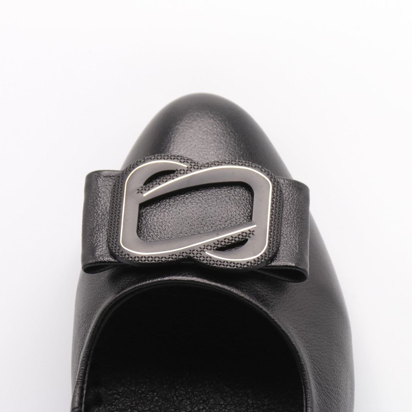 Pantofi din piele naturala cu toc 6885