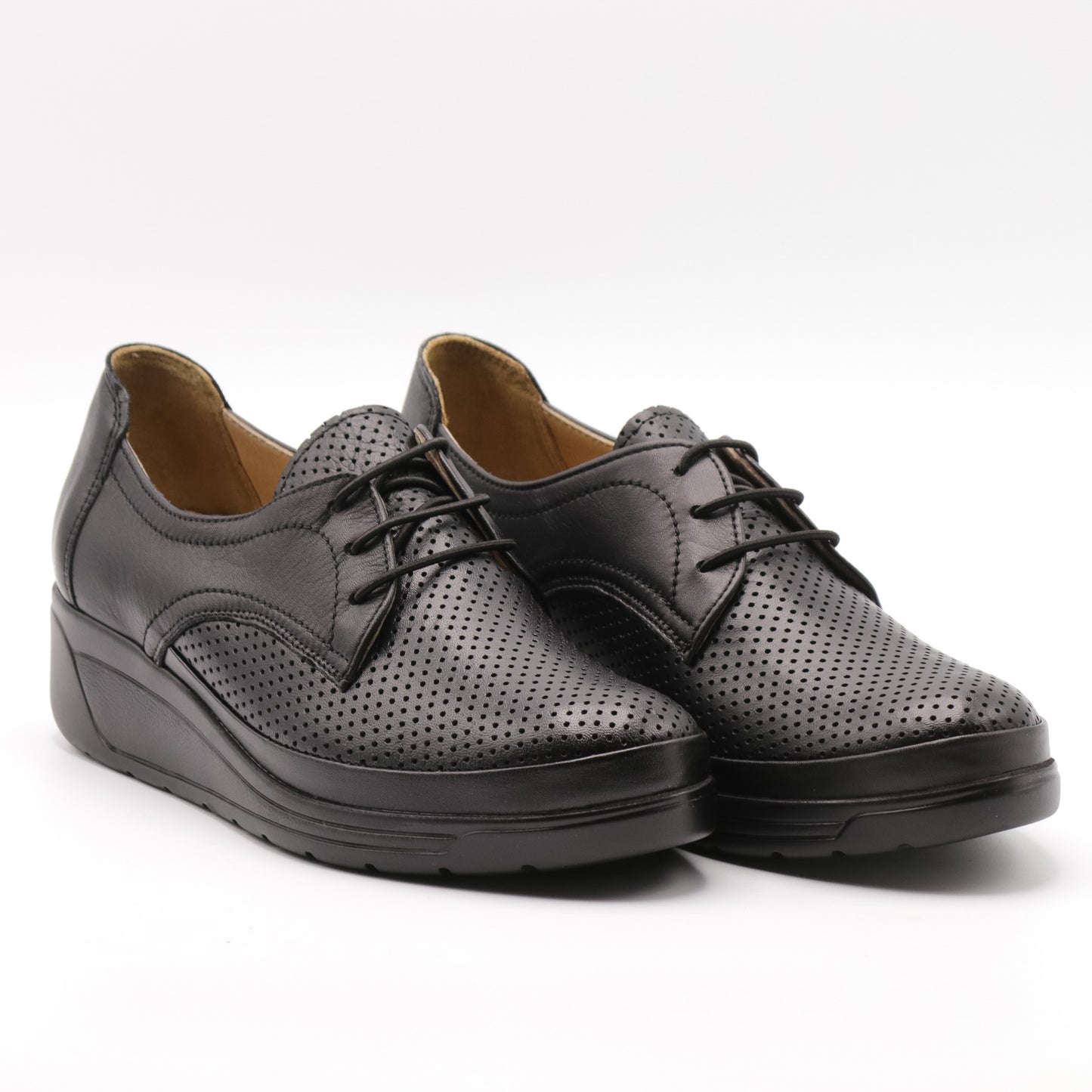 Pantofi casual damă din piele naturală perforată 1011