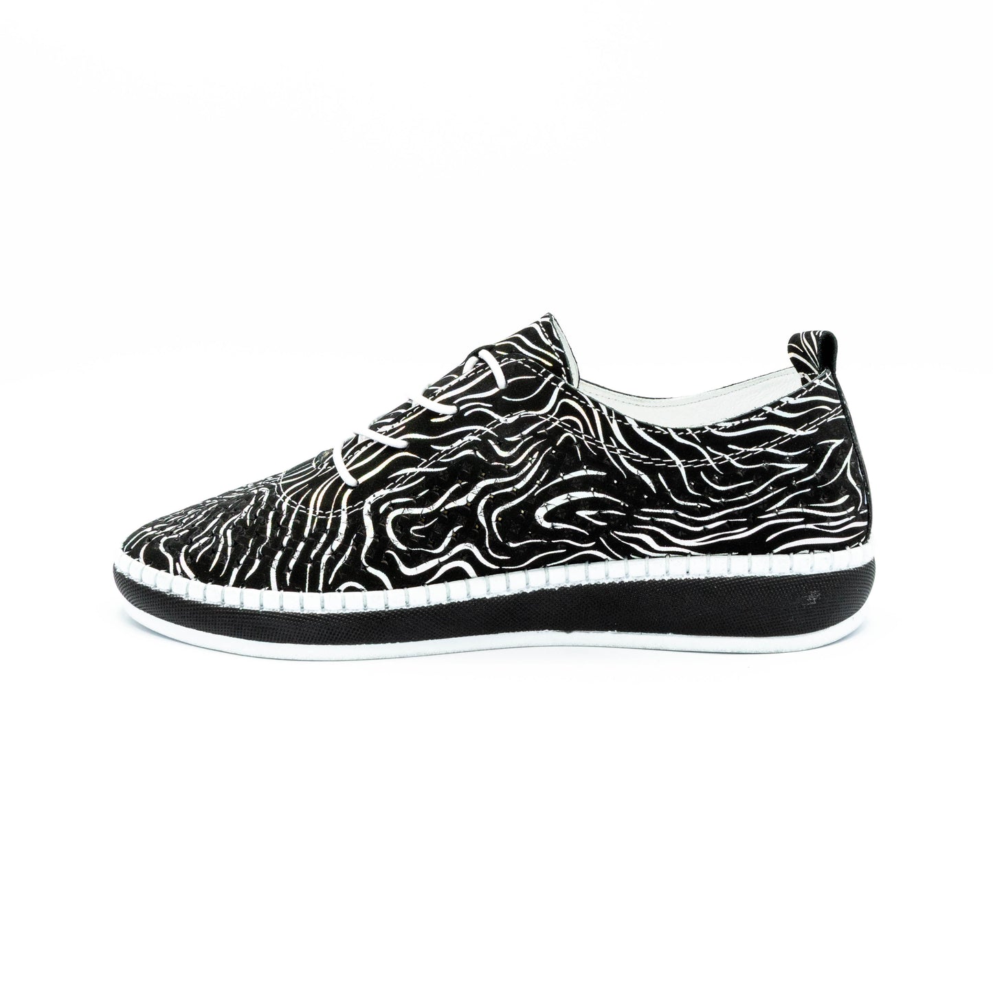 PANTOFI 102